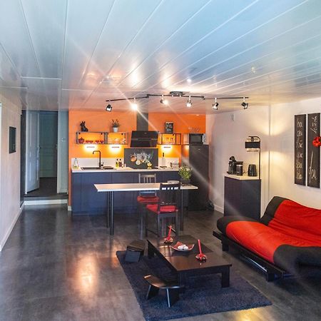 Apartamento Comme Dans Un Ecrin - T2 De 50 M² Avec Jardin, Terrasse Et Piscine Vernaison Exterior foto
